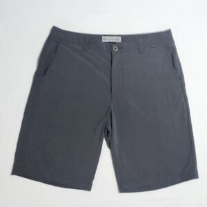 Travis Mathew Men's Gray Stretch Golf Casual Shorts Size 34